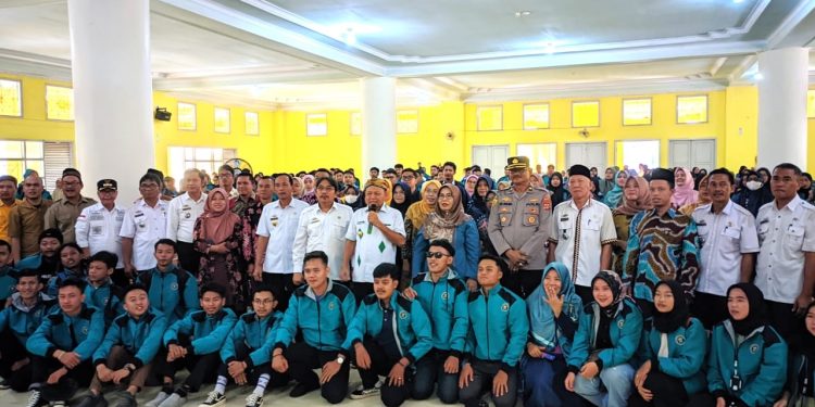479 Peserta KKN Periode I IAIN Metro di Lepas Bupati Lamtim M Dawam Rahardjo