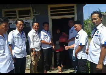 DPC AJOI Kota Metro Kembali Lakukan Jumat Berkah