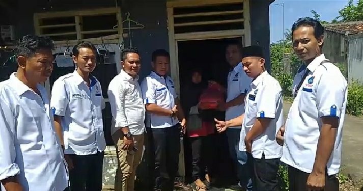 DPC AJOI Kota Metro Kembali Lakukan Jumat Berkah