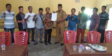 Rapat kesepakatan pemilihan rukun warga kelurahan Trimurjo diwarnai Intruksi oleh beberapa calon ketua Rukun Warga.
