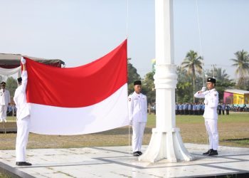 Wakil Bupati Kabupaten Lampung Tengah Ardito Wijaya, Bertindak Sebagai Inspektur Upacara pacara Pada Peringatan Hari Lahirnya Pancasila