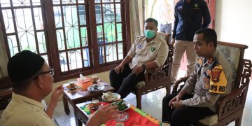 Kapolres Besuk Anggota Yang Sakit Sebagai Wujud Kepedulian