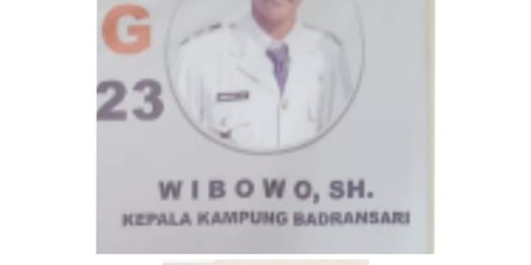 ATTITUDE KAKAM BADRAN SARI BERTOLAK BELAKANG DENGAN LATAR BELAKANG PENDIDIKANYA