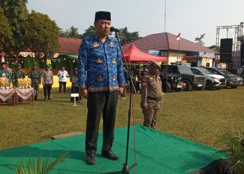 Plt.Camat Kecamatan Bumi Ratu Subari SE.MM. Menjadi  Pembina Upacara HUT Kemerdekaan RI ke 78