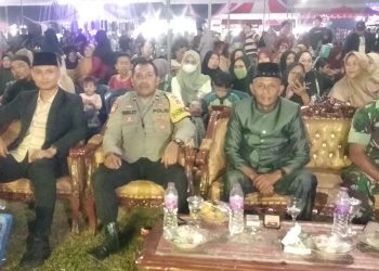 Camat Kecamatan Trimurjo Suparyono S.I.P.MM Buka HUT Kelurahan Simbar Waringin Yang ke 88