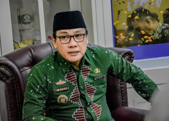 Wahdi Ajak PLN UP3 Berikan Pelayanan Terbaik Kepada Masyarakat
