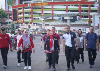 Walikota Bandar Lampung Eva Dwiana buka BDL RUN WAY 2024