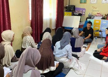 Latih Menulis Berita, Ketua Harian SMSI Lampung Isi Pelatihan Jurnalistik