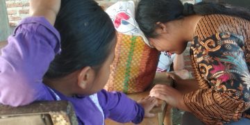 Camat Kecamatan Trimurjo, Bantu IRT Bingung Pulang