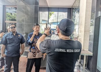 Astaga,… Wartawan Senior Hartanto Boechori Dilaporkan Pengusaha Malaysia Terkait Artikel Investigasi yang Viral