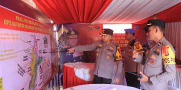 Kapolres Metro dan PJU Polres Metro Tinjau Kesiapan Pos PAM dan Pos Yan untuk Kelancaran Arus Mudik Idul Fitri 1446 H