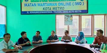 PW.IWO provinsi dan PD.IWO  Kota Metro bahas program kerja kedepan di sekretariat PD.IWO kota Metro   PW.IWO Provinsi Lampung: Sambangi PD.IWO Kota Metro bahas program kerja dan pelantikan