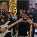 Lengking Gitar Kapolda Iringi Semangat Bhayangkara: ‘Kami untuk Masyarakat