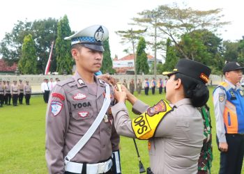 Kapolres Lampung Timur Pimpin Apel Gelar Pasukan Ops Patuh Krakatau 2025