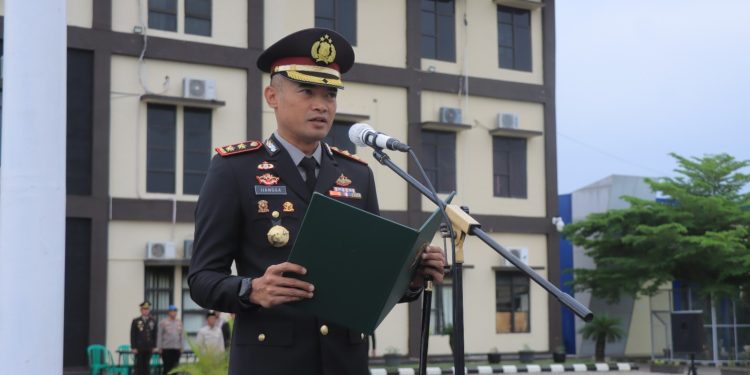 Polres Metro Gelar Upacara Peringatan Hari Sumpah Pemuda ke-97 Tahun 2025