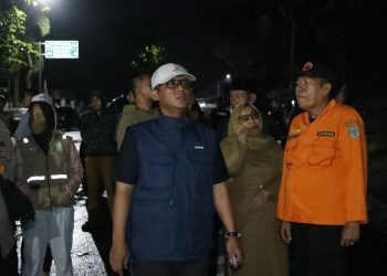 Bupati Lampung Tengah Tinjau Lokasi Angin Puting Beliung di Gunung Sugih