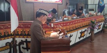 Paripurna Dewan Perwakilan Rakyat Daerah Kota Metro Penyampaian Raperda Tentang APBD Tahun 2026
