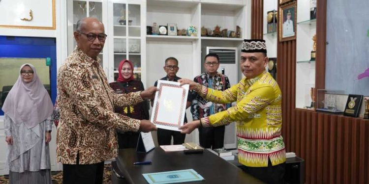 Dr. Kusbani, S.Pd., M.Pd. Resmi Jabat Plh Sekda Kota Metro