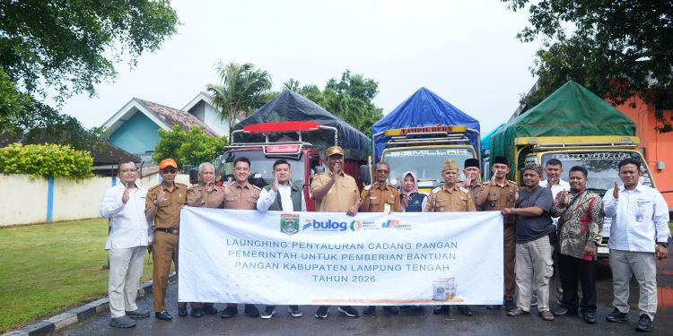 Plt.Bupati Lampung Tengah Lepas Penyaluran Bantuan Pangan Beras dan Minyak Goreng 2026