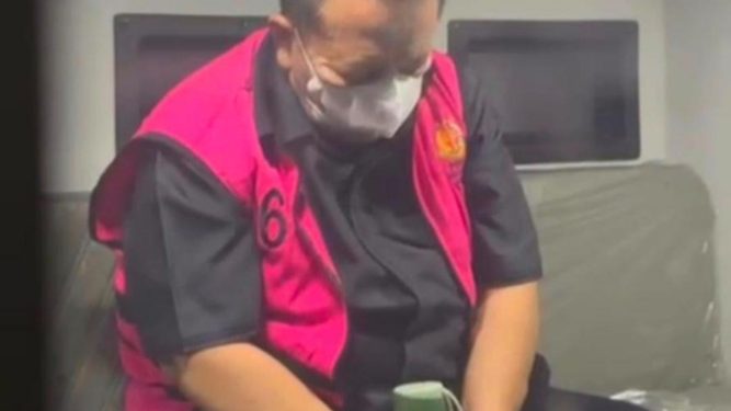 Mantan Gubernur Lampung Arinal Djunaidi Resmi Jadi Tersangka, Langsung Ditahan Kejati