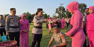 Kapolres Lampung Timur Pimpin Upacara Kenaikan Pangkat 1 Juli 2026