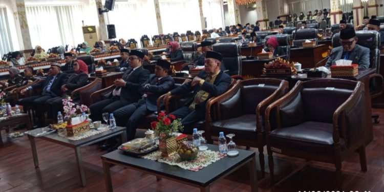 DPRD Kota Metro Gelar Rapat Paripurna Dengarkan Pidato Kenegaraan Presiden Prabowo Subianto