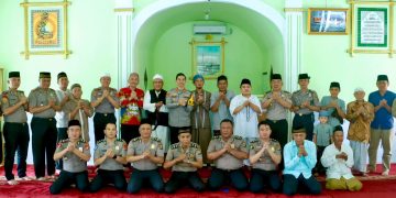 Perkuat Sinergi Dengan Masyarakat, Kapolres Lampung Tengah Gelar Jumat Keliling